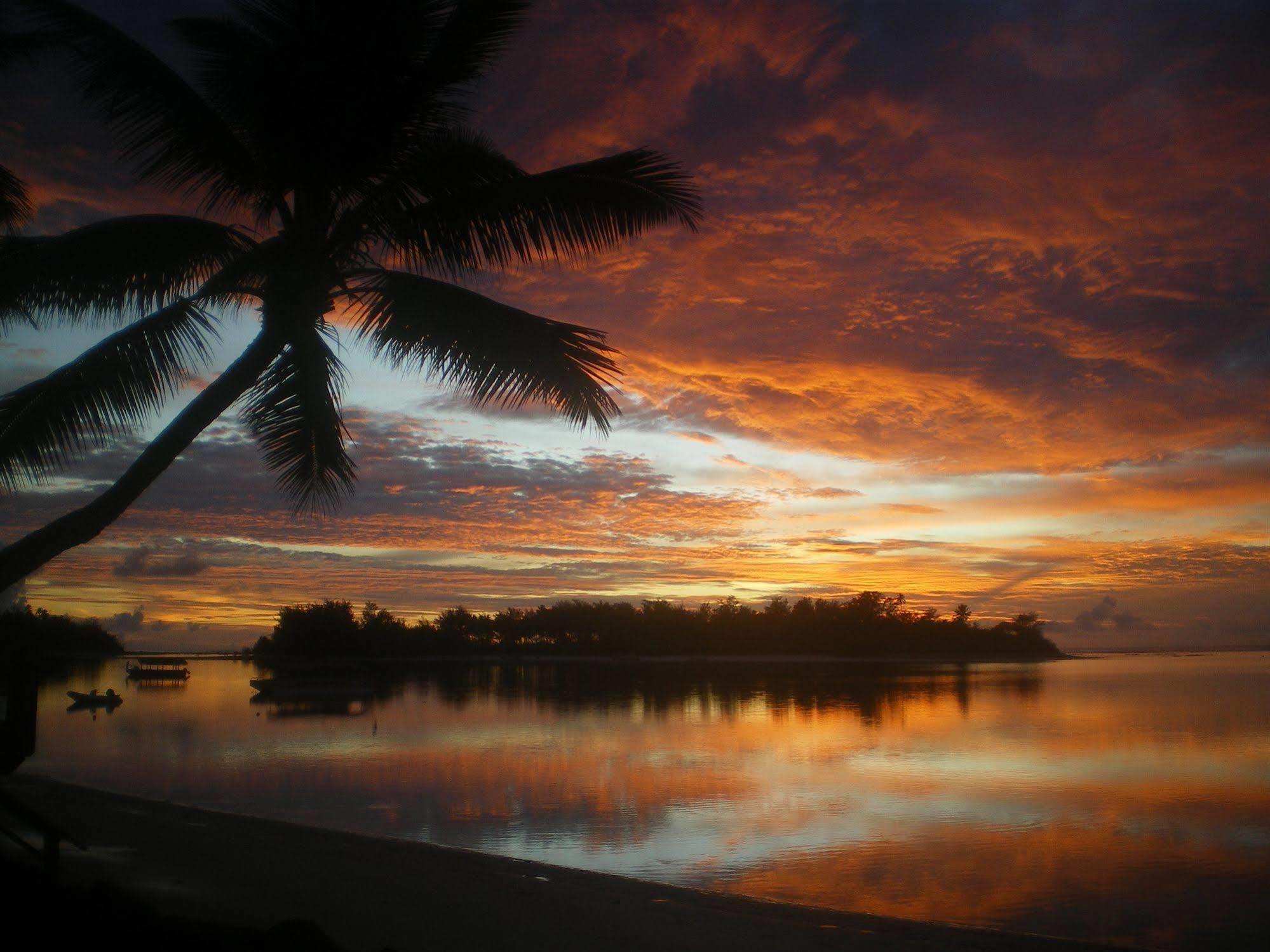 Muri Beach Club Hotel Rarotonga Exterior photo